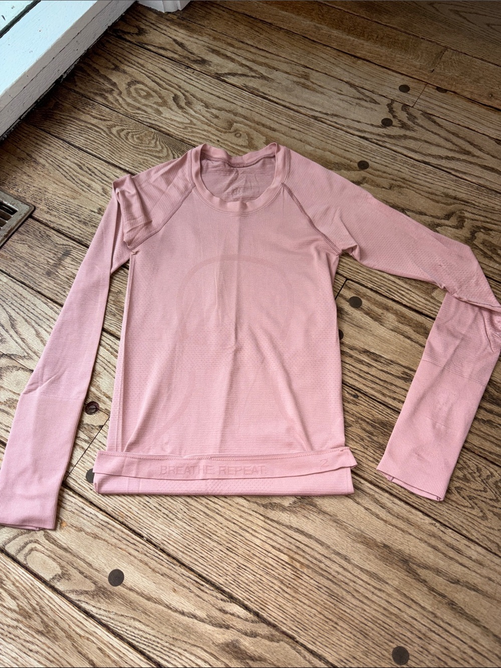 lululemon athletica Long-Sleeve Crew Neck Top - Dusty Pink